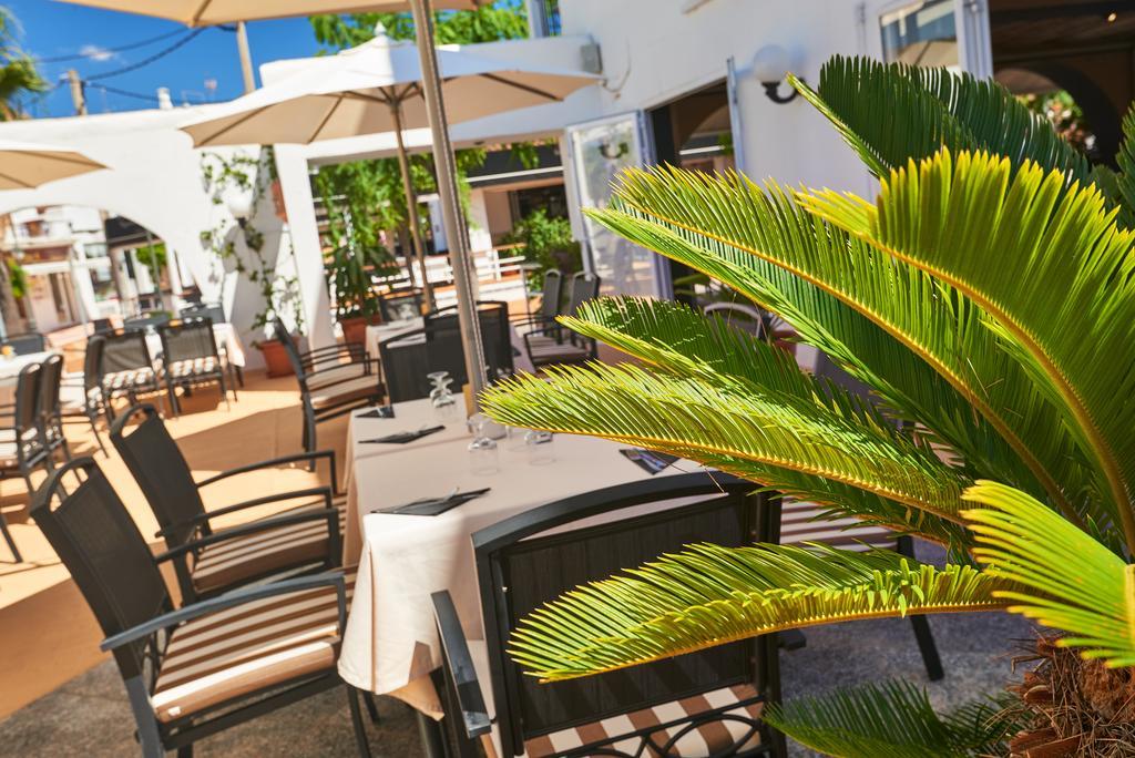 Hostal Talamanca Cala d'Or  Exterior photo