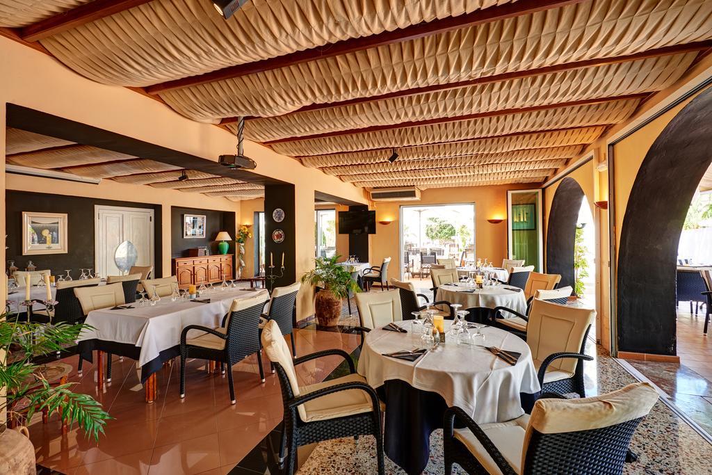 Hostal Talamanca Cala d'Or  Exterior photo